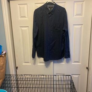 Banana Republic Men's Dark Blue Polka Dot Shirt
